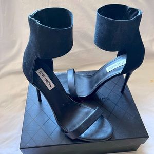 Steve Madden size 10 Black